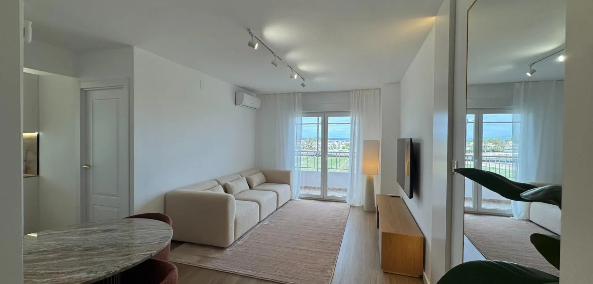 Apartment Of 70 M² In Orihuela Costa, Spain