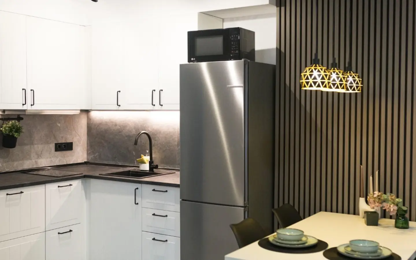 2-bedroom Apartment In Torrevieja, Spain (80 M²)