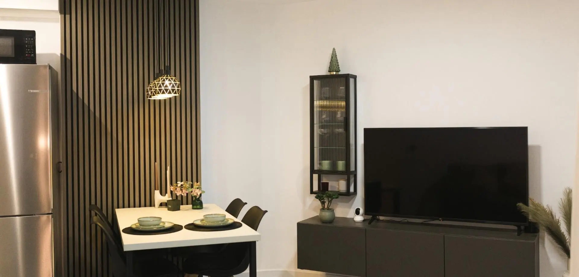 Apartment Of 80 M² In Torrevieja, Spain