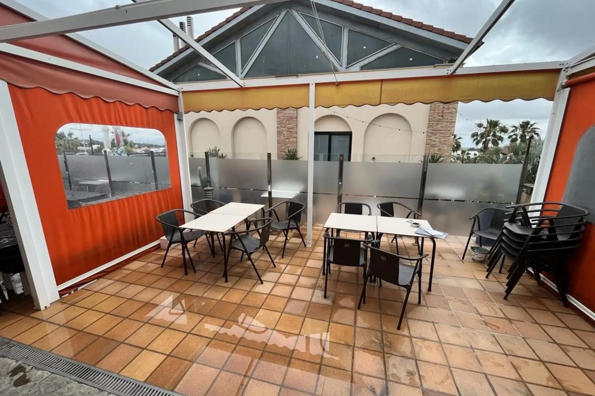 Commercial Unit Of 72 M² In Algorfa, Spain