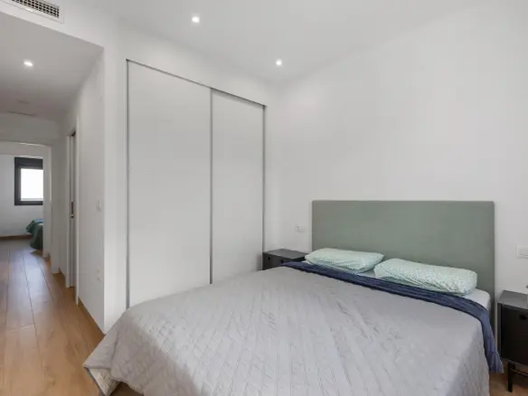 2-bedroom Penthouse In Torrevieja, Spain (72 M²)