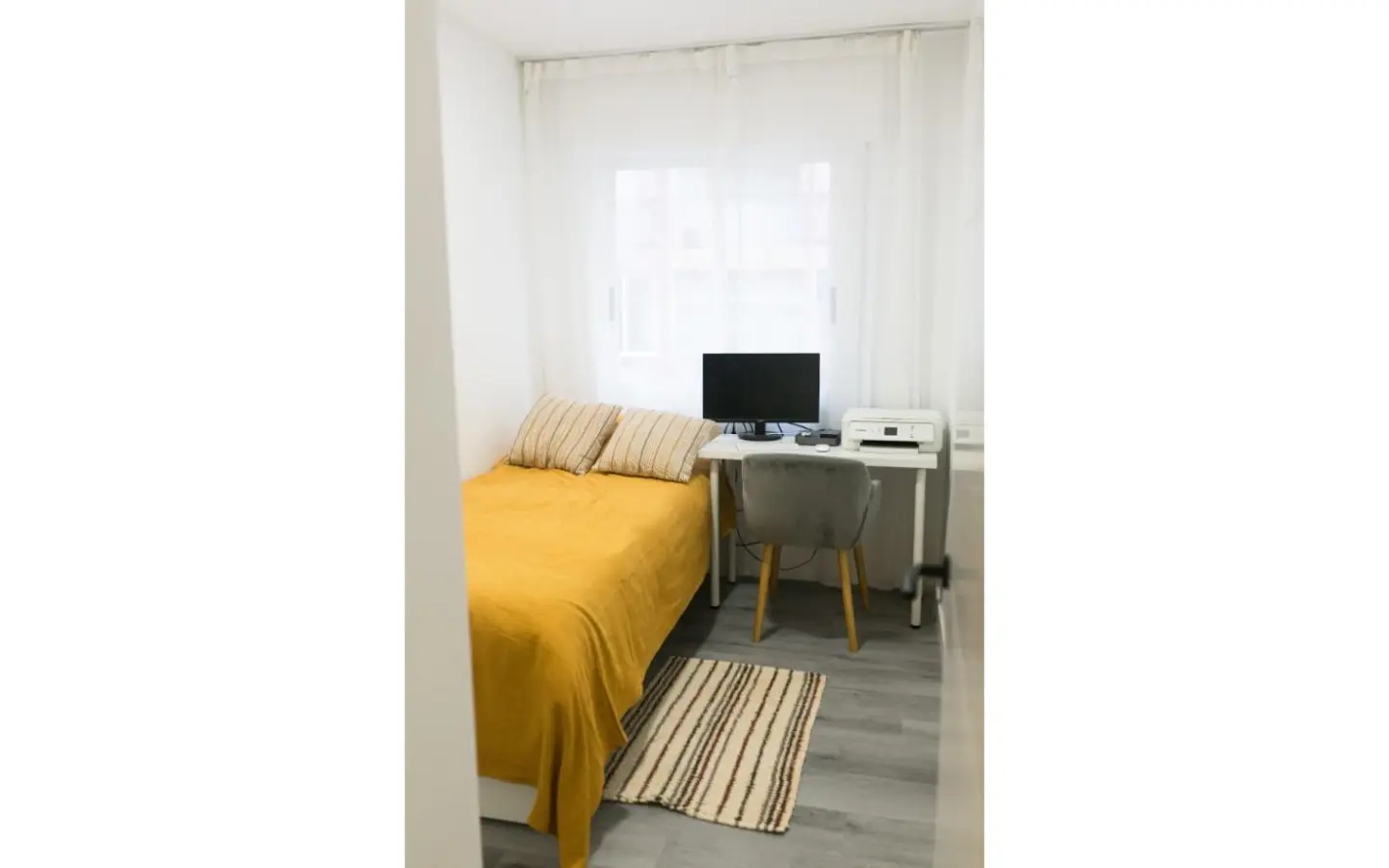2-bedroom Apartment In Torrevieja, Spain (80 M²)