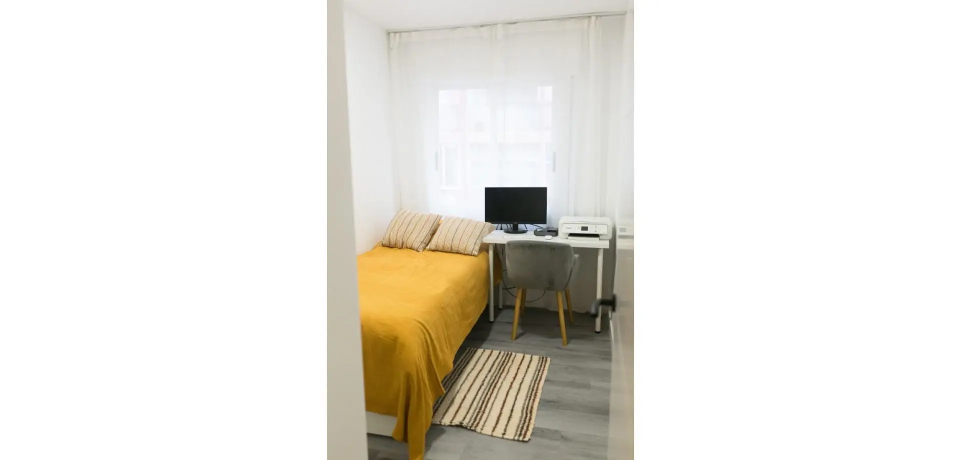 Apartment Of 80 M² In Torrevieja, Spain
