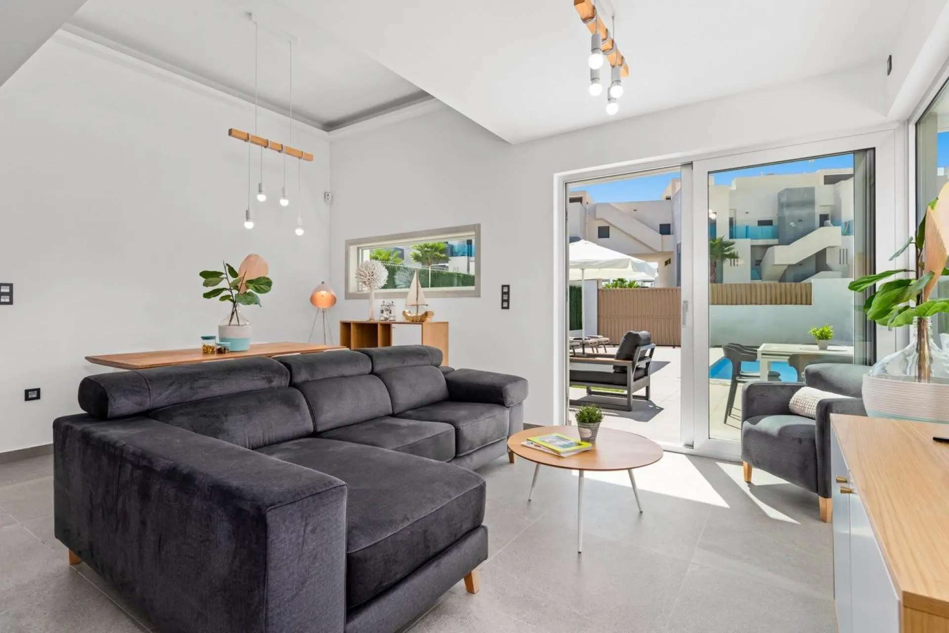 Villa Of 125 M² In Guardamar Del Segura, Spain