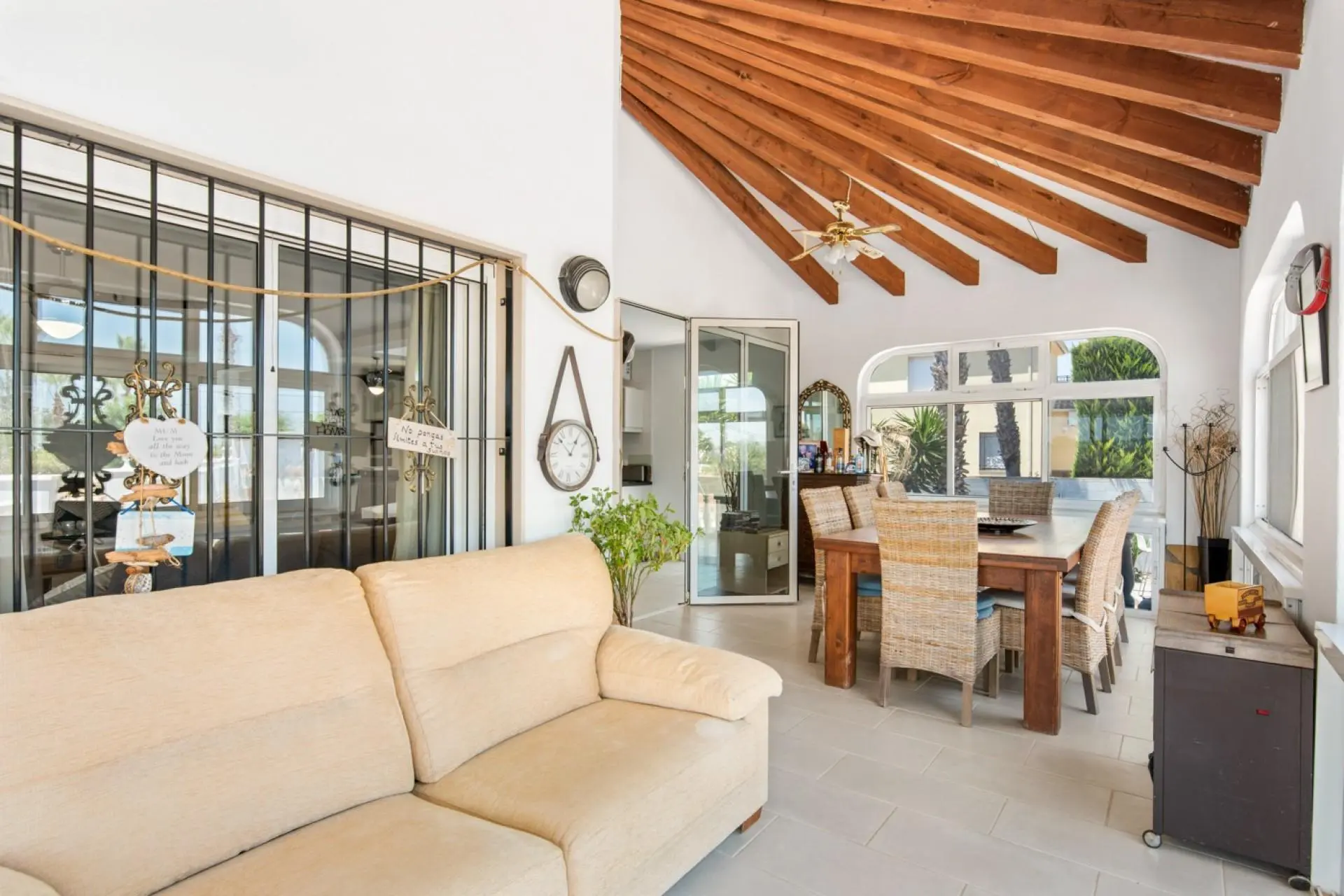Villa Of 540 M² In Catral, Spain