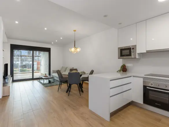2-bedroom Penthouse In Torrevieja, Spain (72 M²)