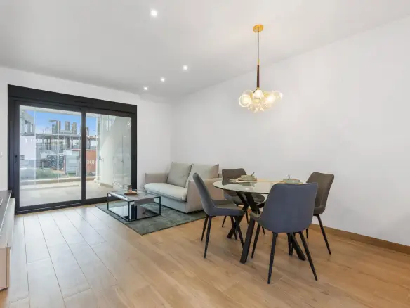 2-bedroom Penthouse In Torrevieja, Spain (72 M²)