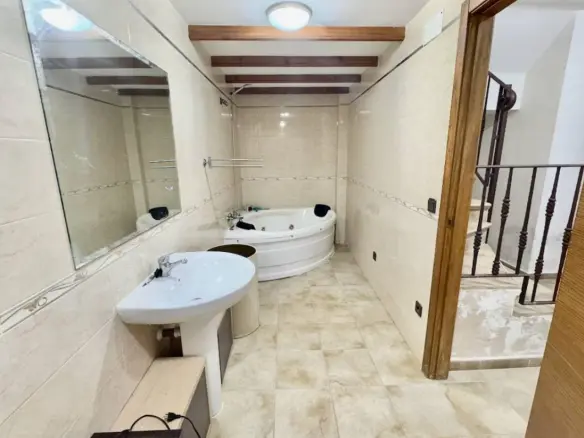 5-bedroom Terraced House In Guardamar Del Segura, Spain (110 M²)