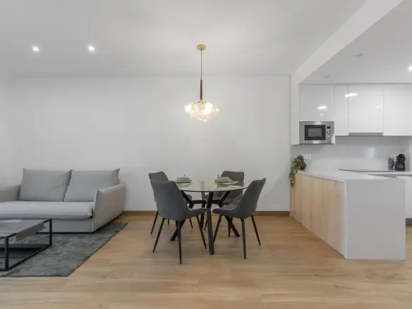 2-bedroom Penthouse In Torrevieja, Spain (72 M²)