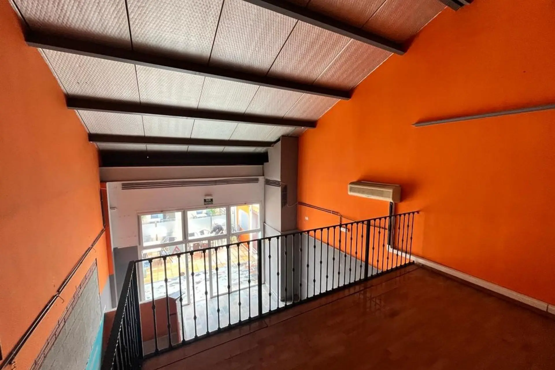 Commercial Unit Of 72 M² In Algorfa, Spain