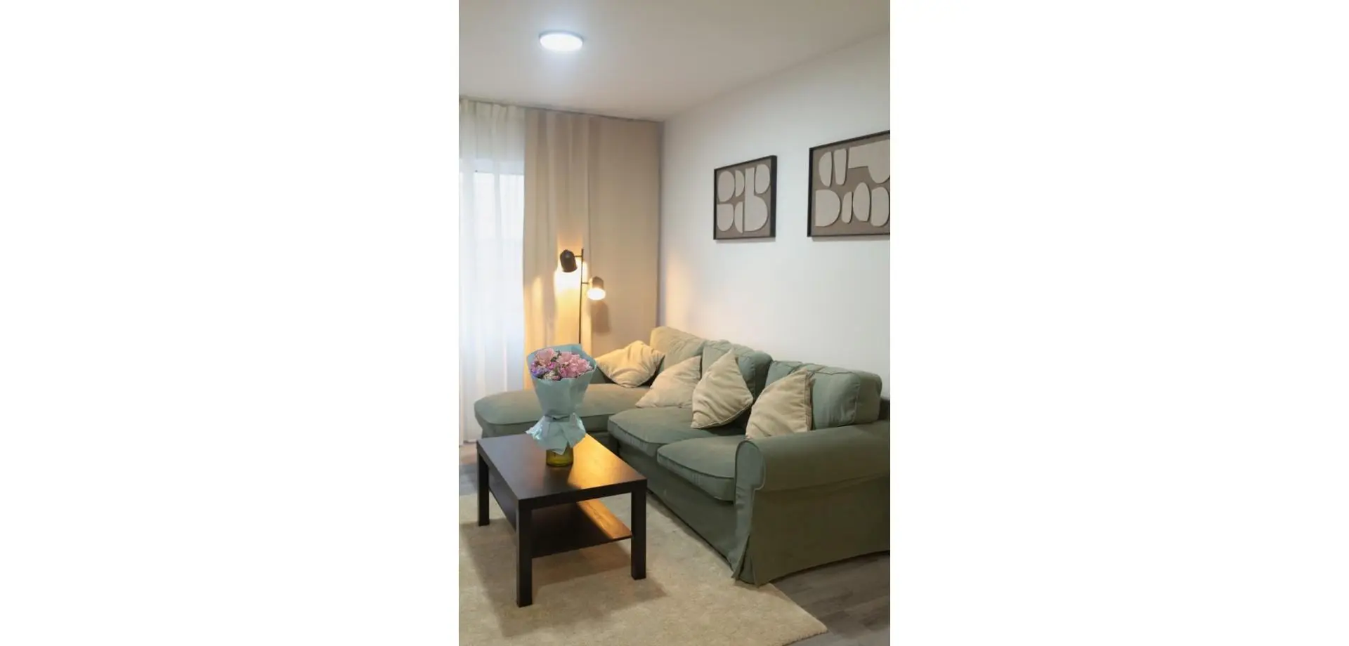 Apartment Of 80 M² In Torrevieja, Spain