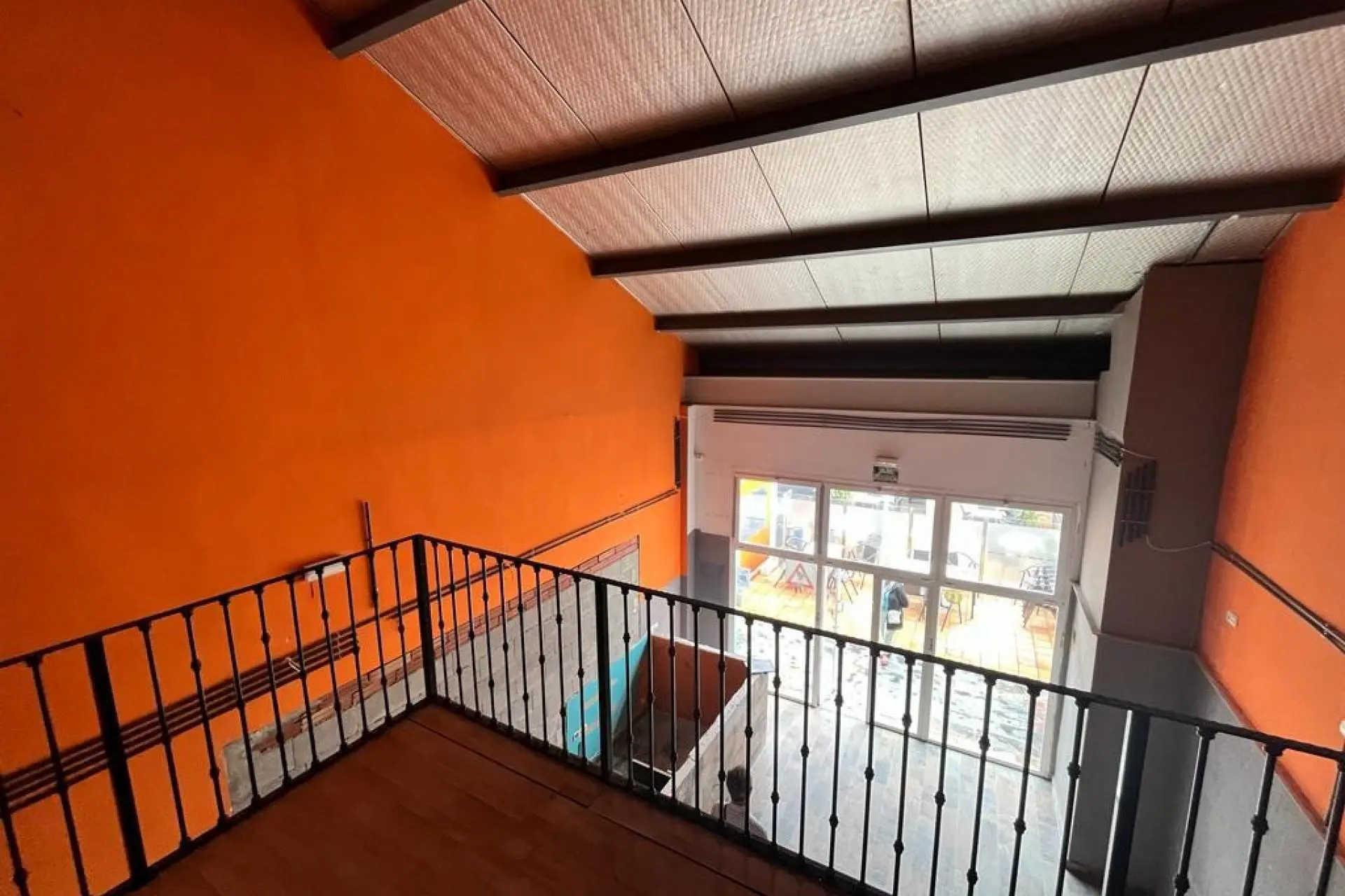 Commercial Unit Of 72 M² In Algorfa, Spain