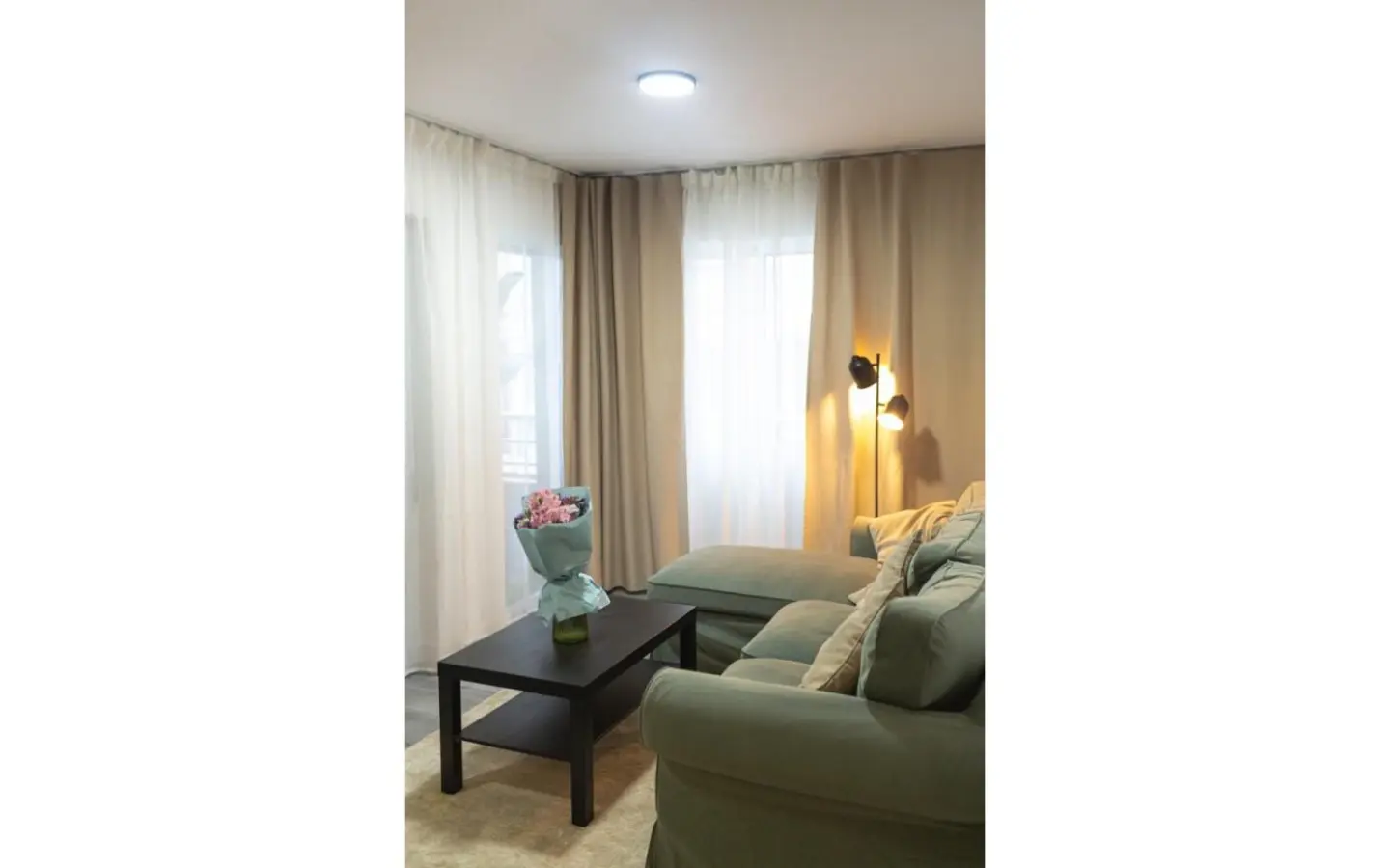2-bedroom Apartment In Torrevieja, Spain (80 M²)