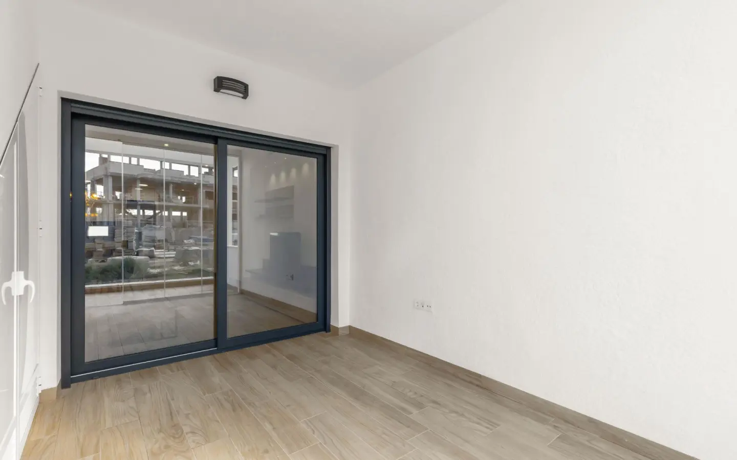 2-bedroom Penthouse In Torrevieja, Spain (72 M²)