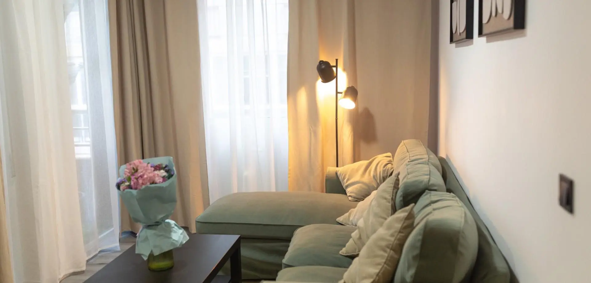 Apartment Of 80 M² In Torrevieja, Spain