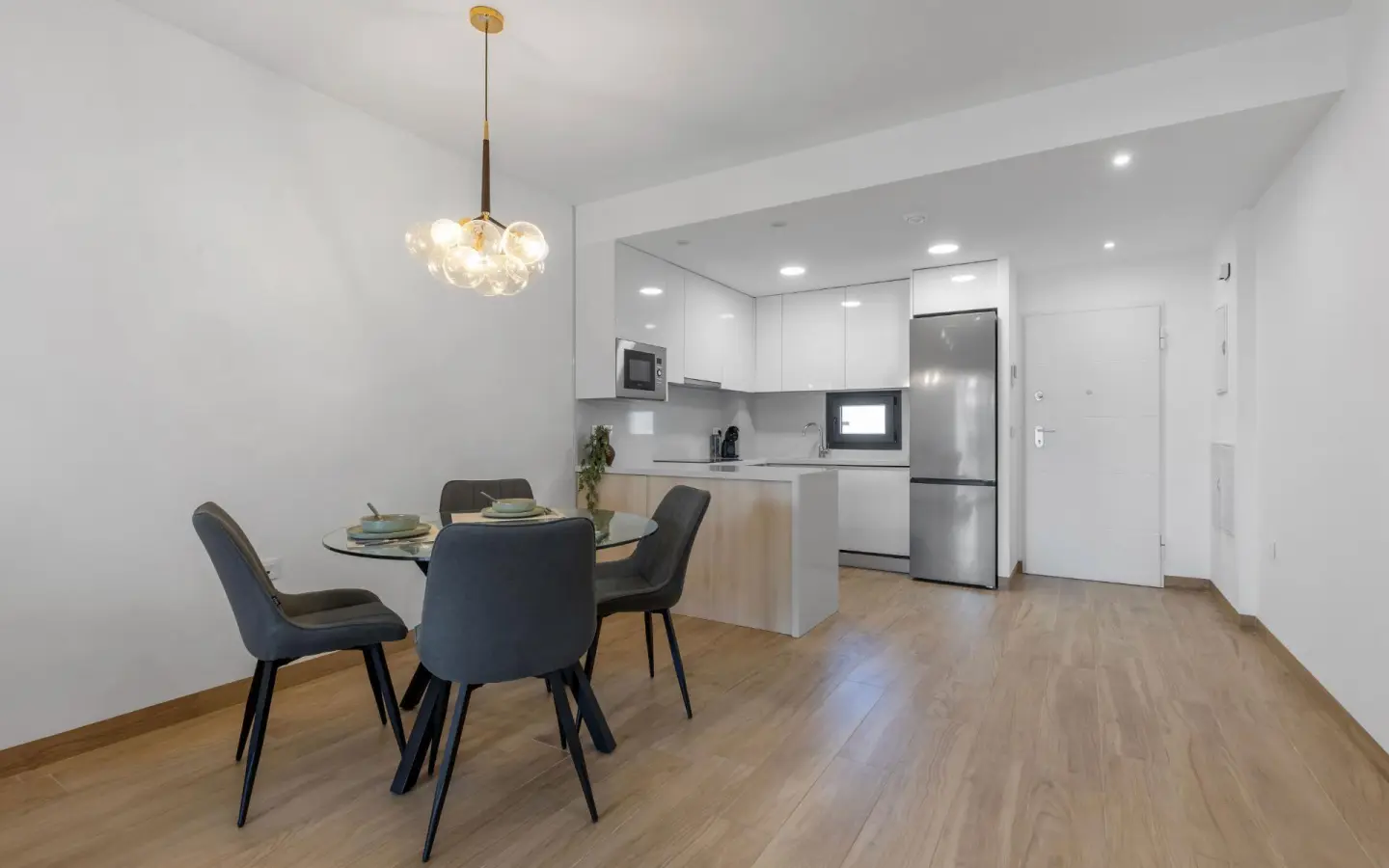 2-bedroom Penthouse In Torrevieja, Spain (72 M²)