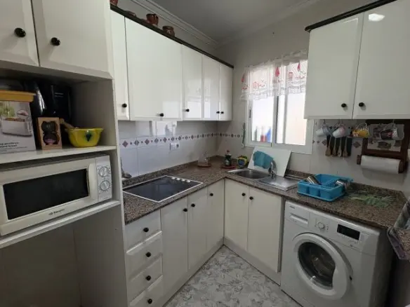 3-bedroom Apartment In Torrevieja, Spain (88 M²)
