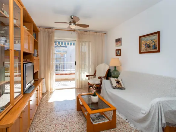 3-bedroom Penthouse In Torrevieja, Spain (88 M²)