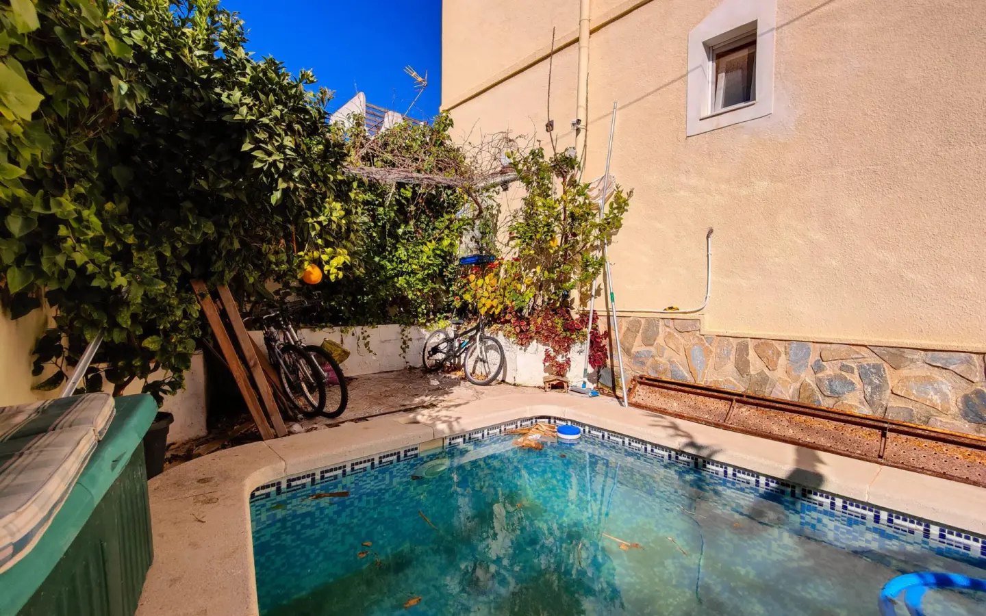 4-bedroom Town House In San Miguel De Salinas, Spain (92 M²)