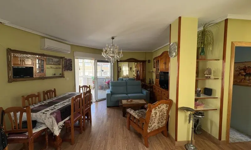 Apartment Of 88 M² In Torrevieja, Spain