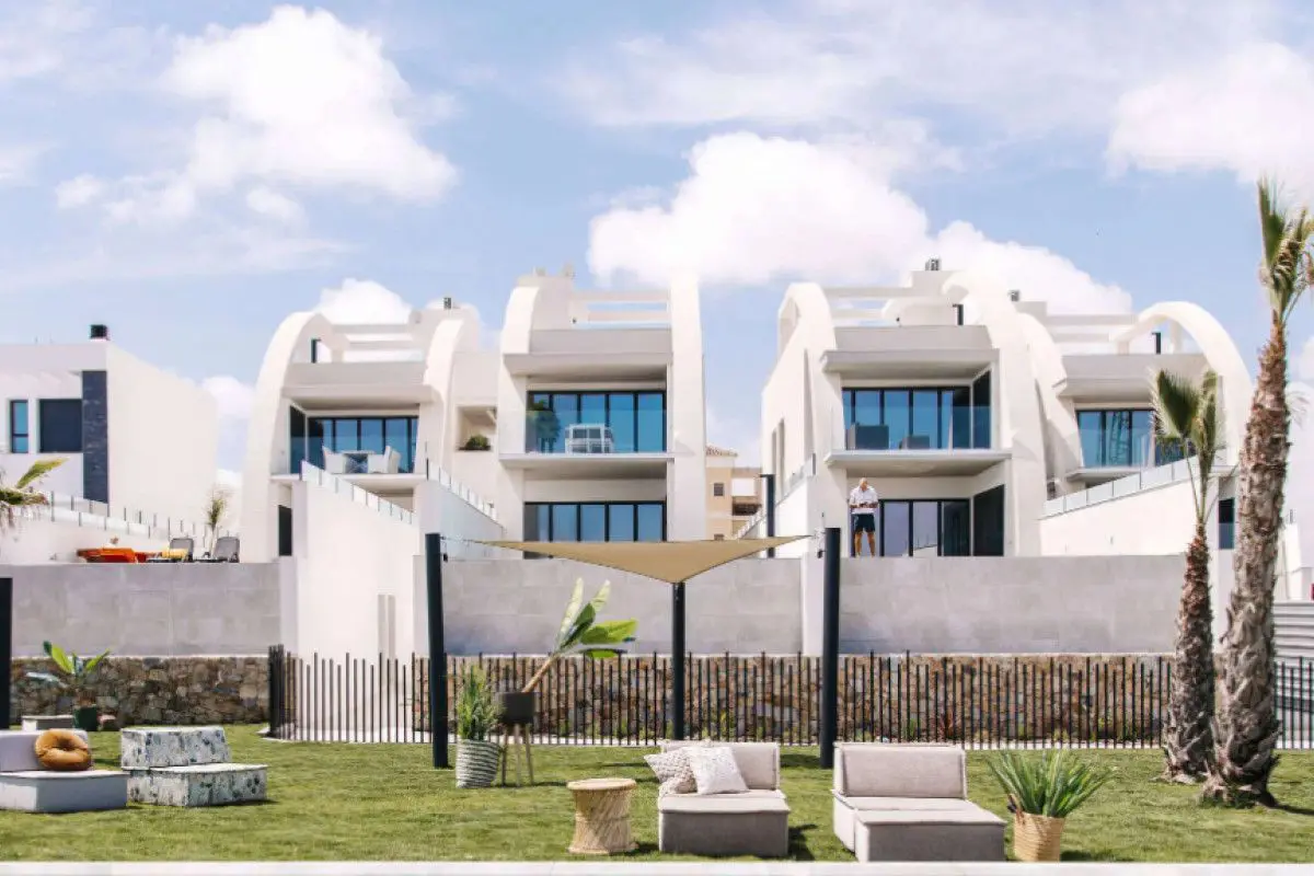 Bungalow Of 80 M² In Rojales, Spain