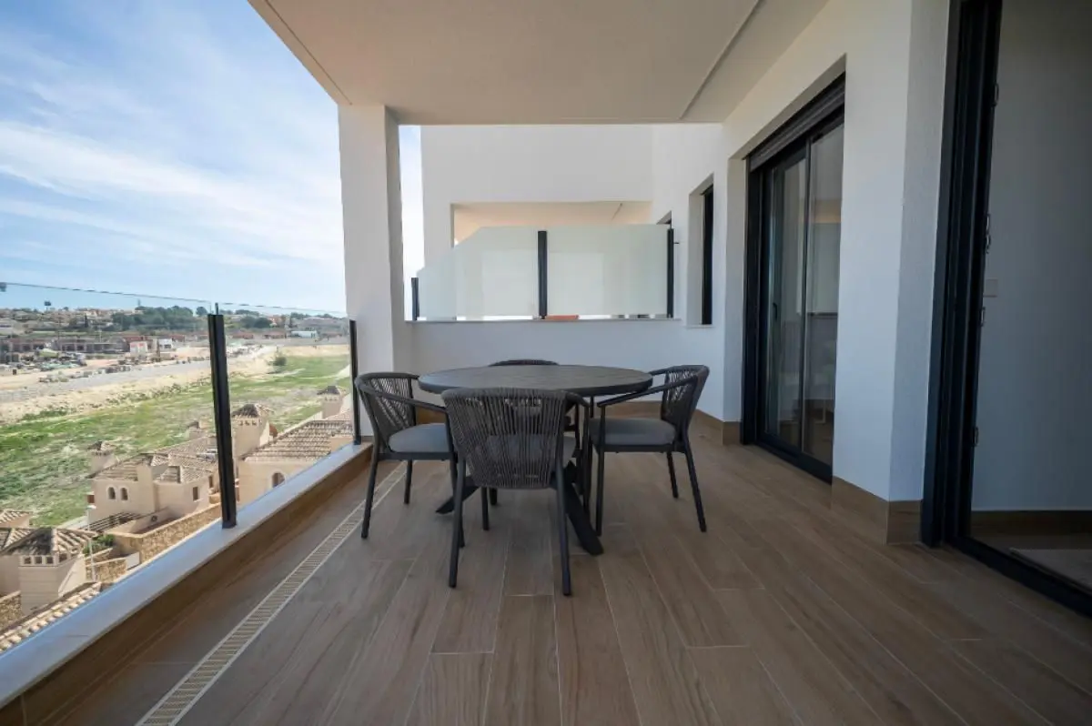 Terraced House Of 199 M² With Garden In Algorfa