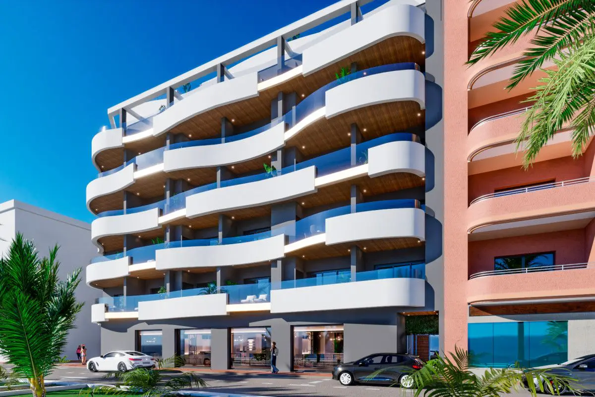 Apartment Of 85 M² In Torrevieja, Spain