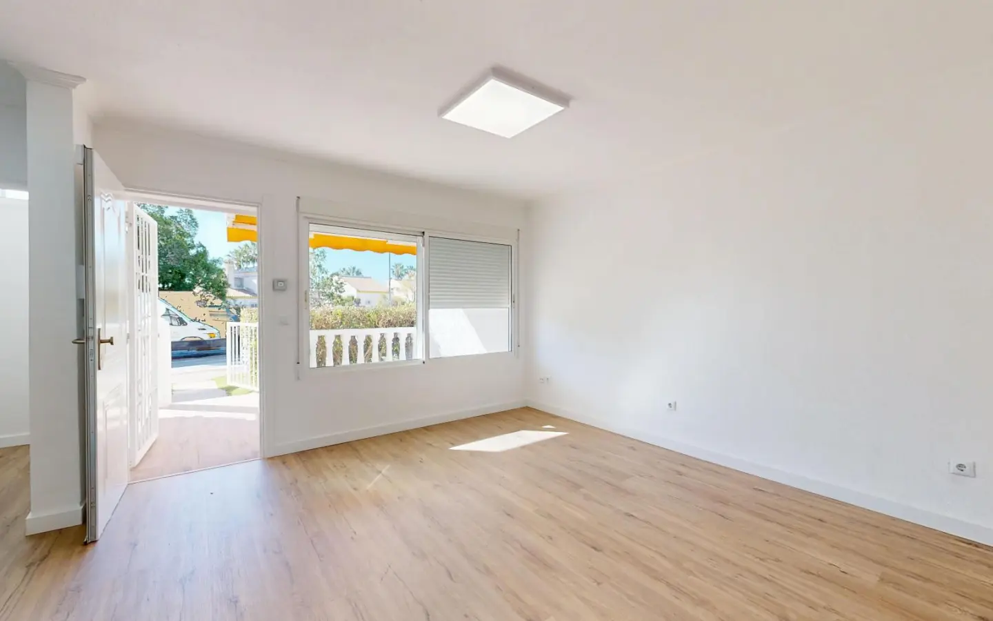 2-bedroom Bungalow In Orihuela Costa, Spain (85 M²)