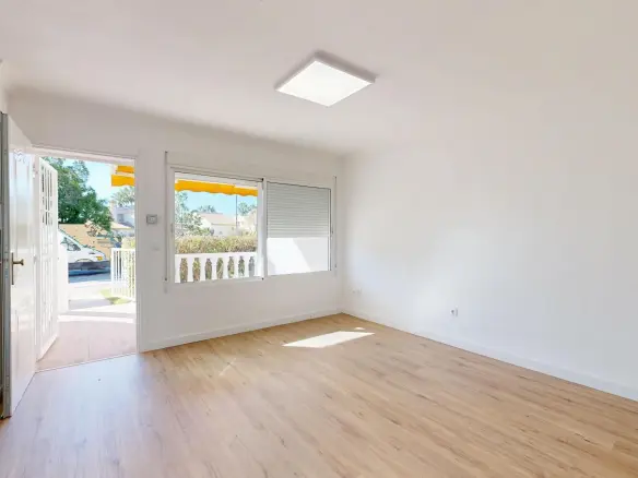 2-bedroom Bungalow In Orihuela Costa, Spain (85 M²)
