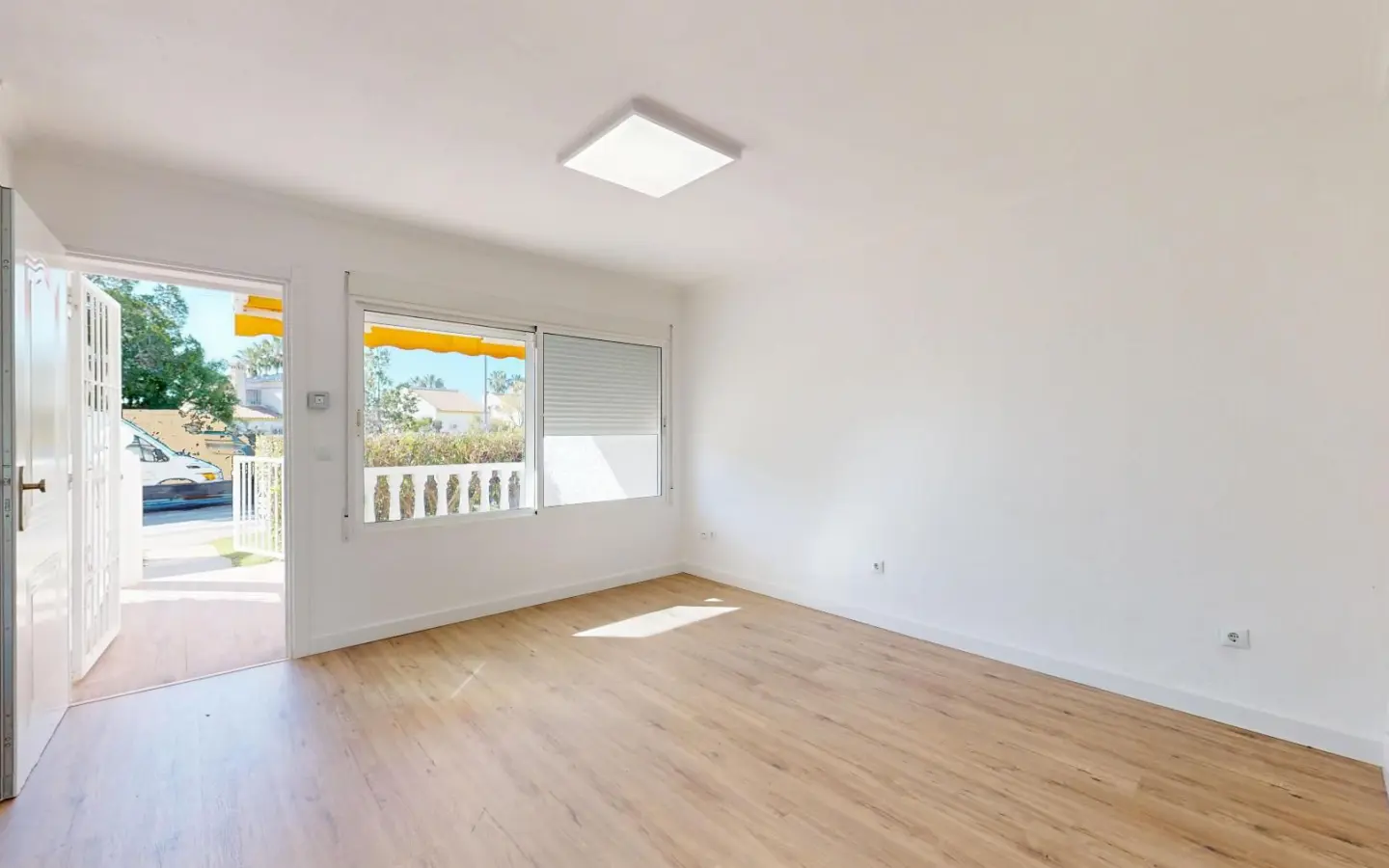 2-bedroom Bungalow In Orihuela Costa, Spain (85 M²)