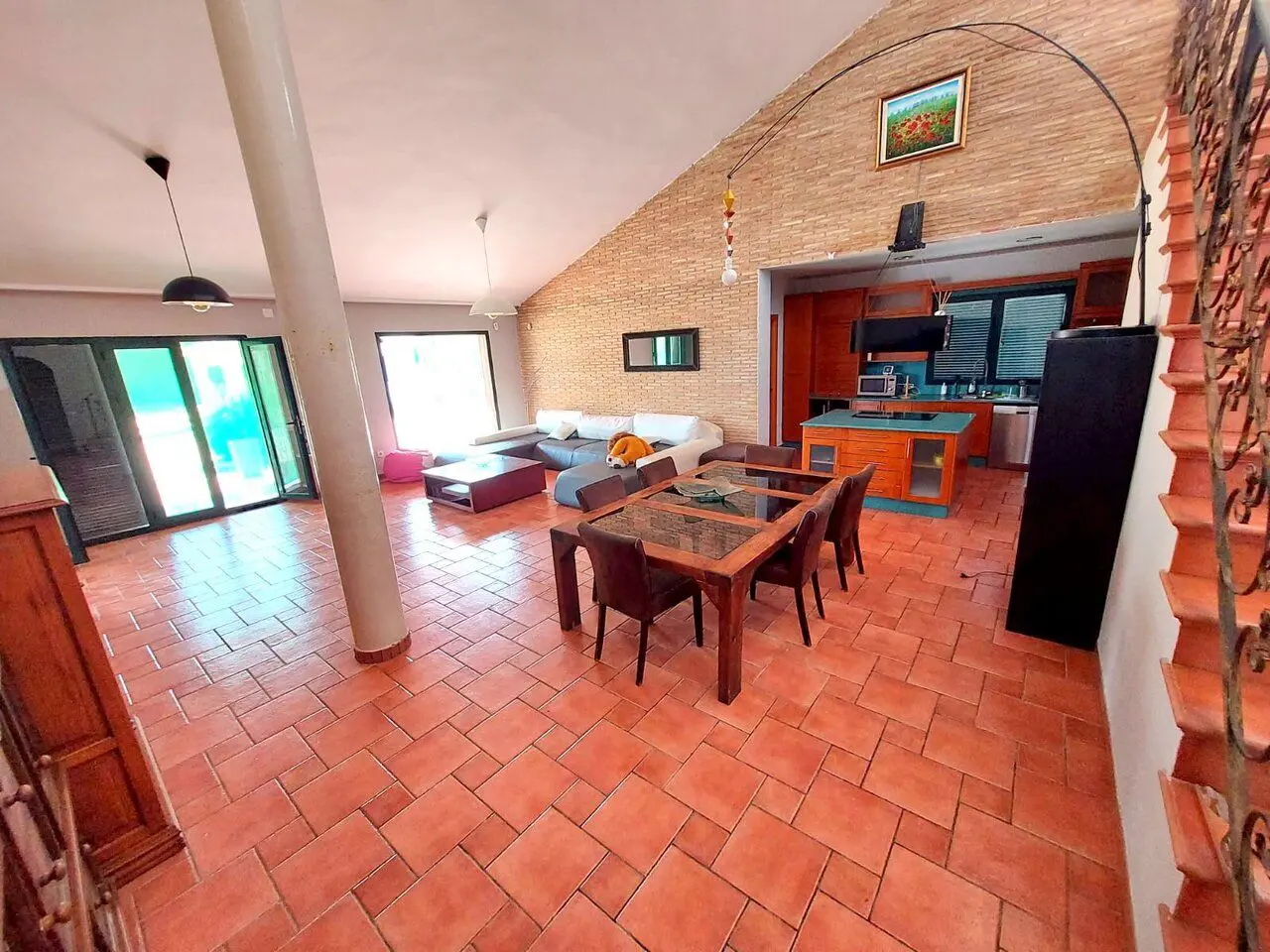 Villa Of 400 M² In Murcia, Spain