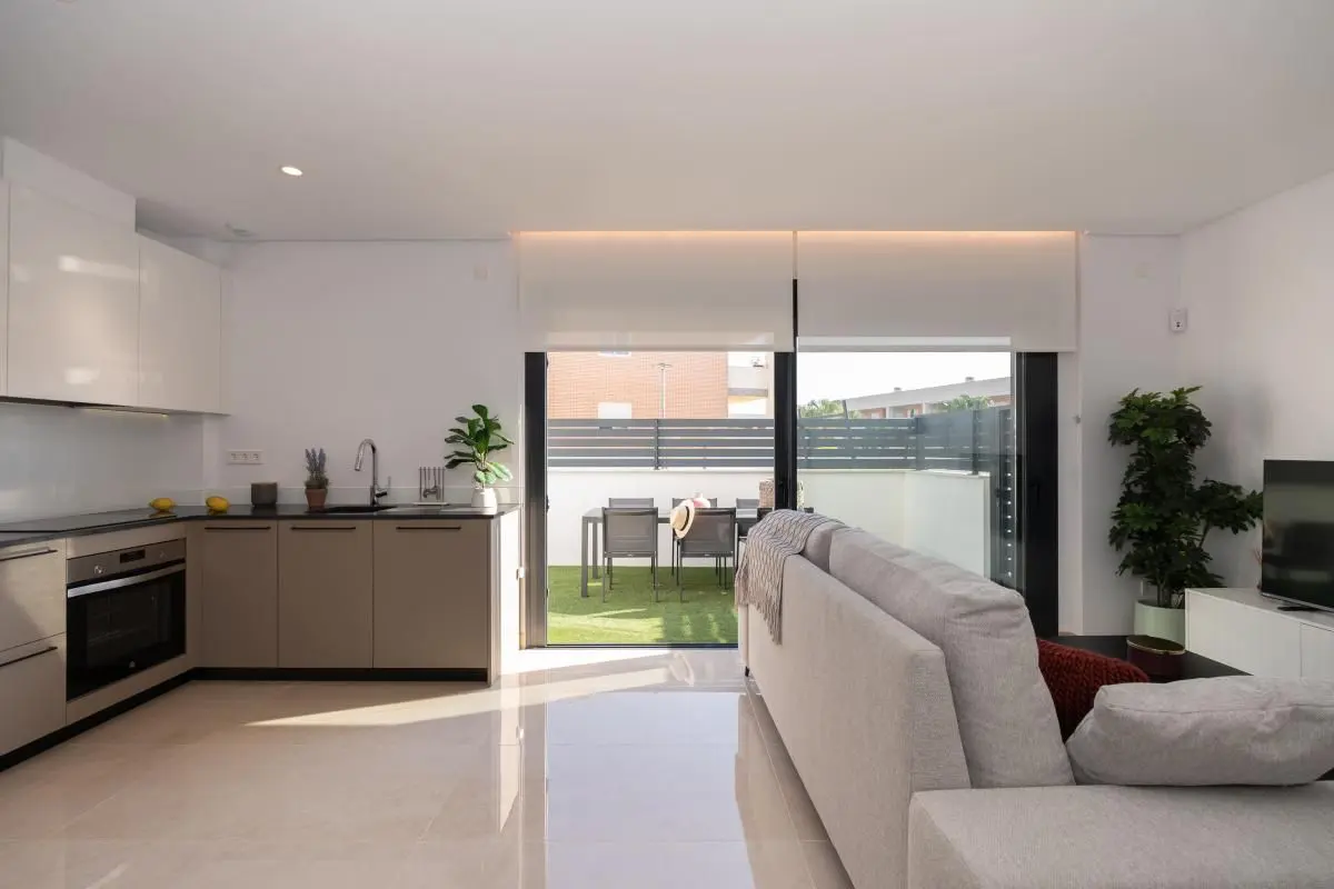 Terraced House Of 98 M² In La Marina, Spain