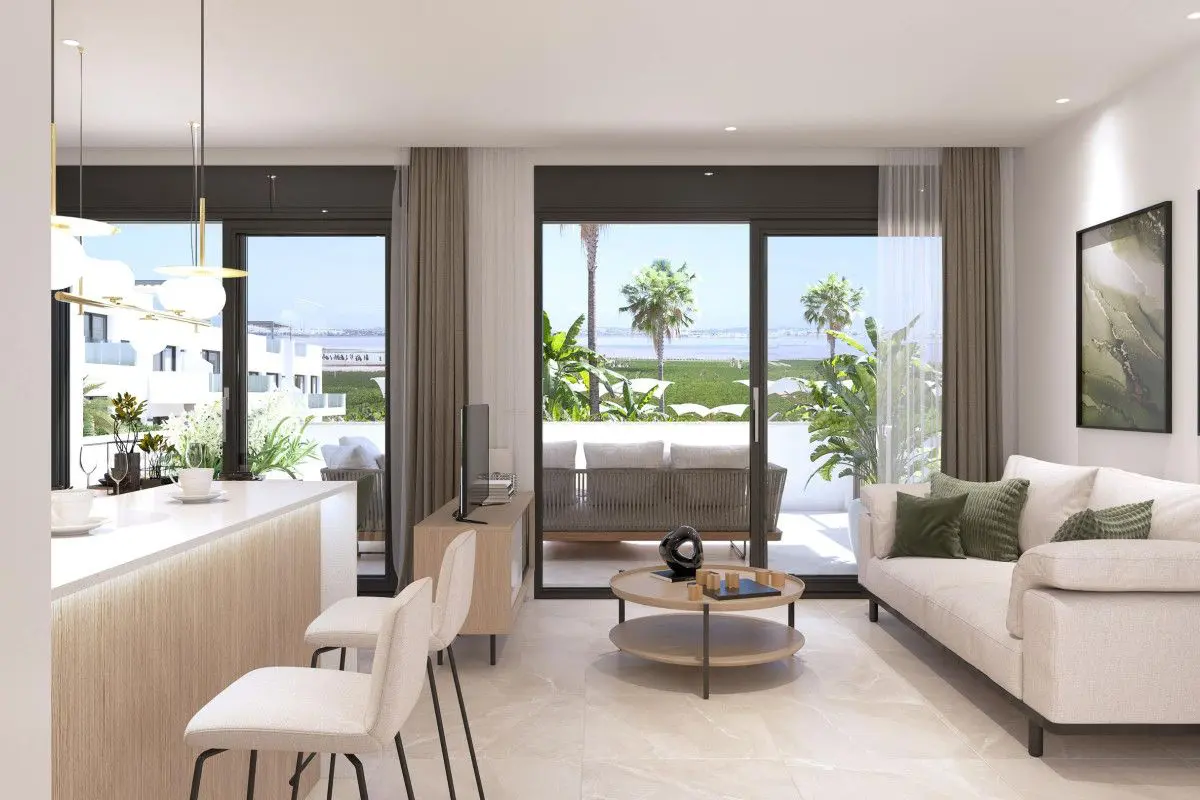Bungalow Of 160 M² In Torrevieja, Spain