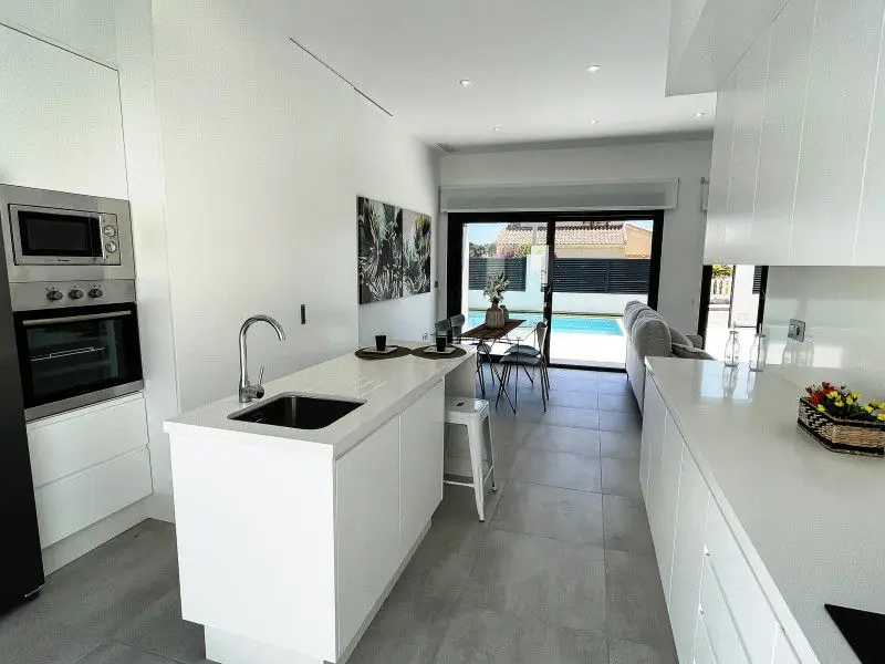 Villa Of 112 M² With Sea Views In Pilar De La Horadada