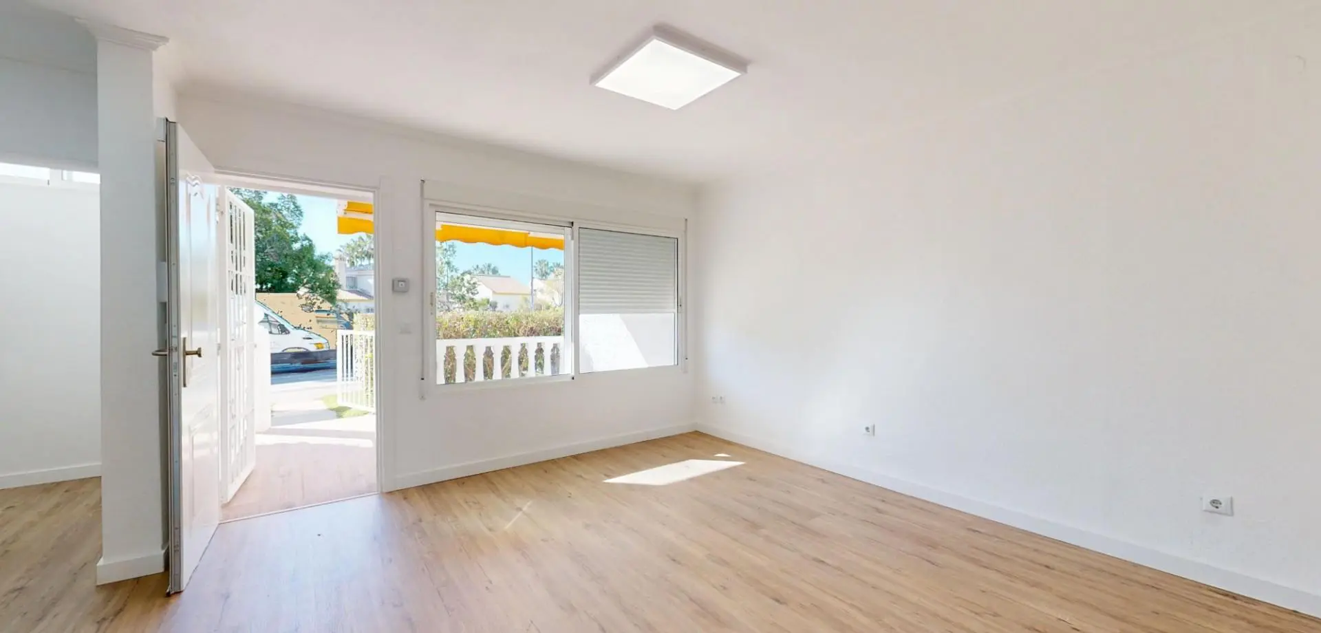 Apartment Of 86 M² With Sea Views In Orihuela Costa, Spain