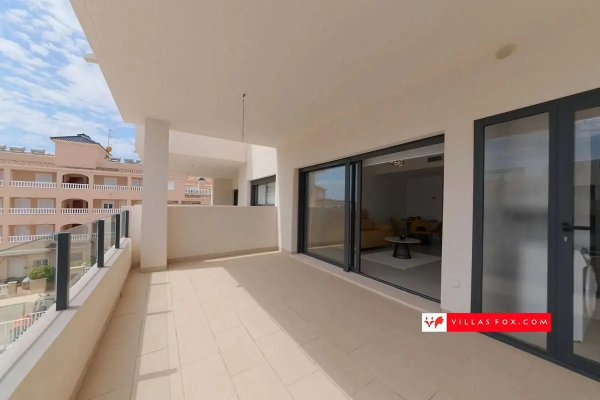 Apartment Of 96 M² In San Miguel De Salinas, Spain