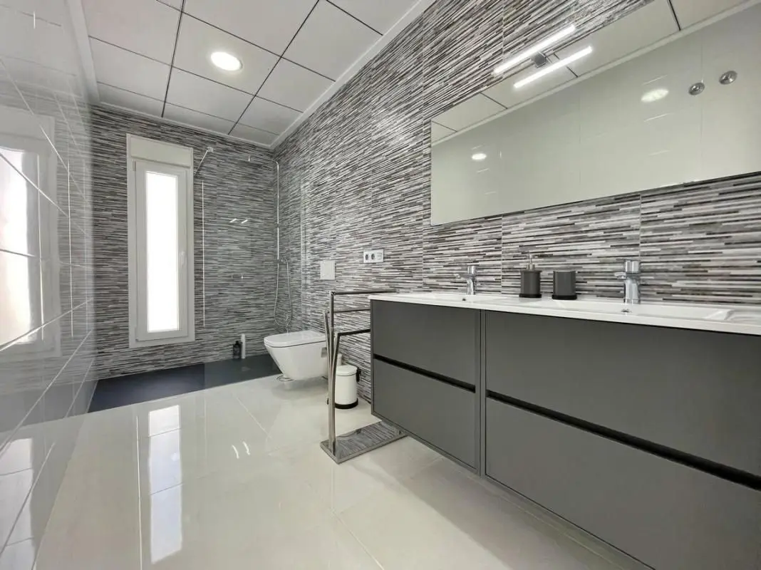 Villa Of 120 M² With Features In Rafal, Spain