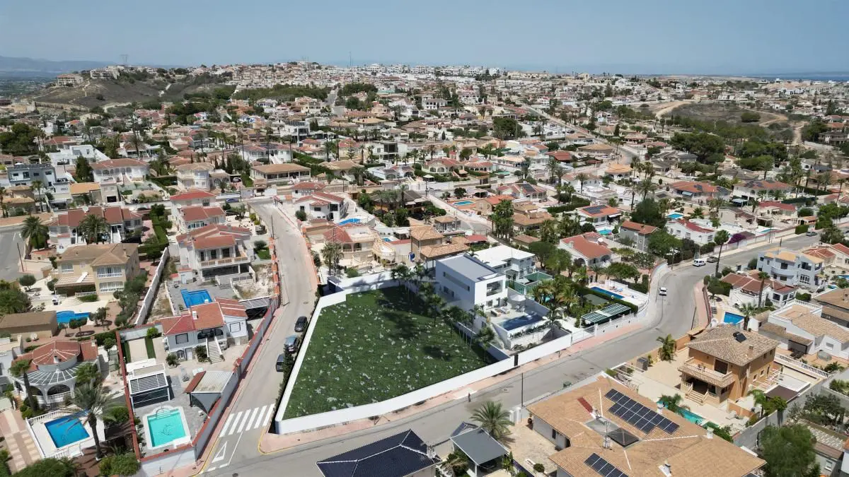 Villa Of 284 M² In Rojales, Spain