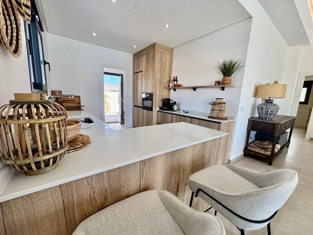 Villa Of 120 M² With Features In Rafal, Spain