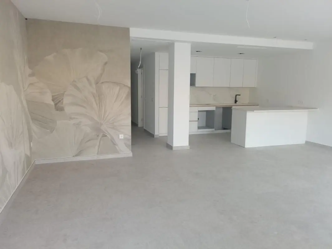 Apartment Of 110 M² In Torrevieja, Spain