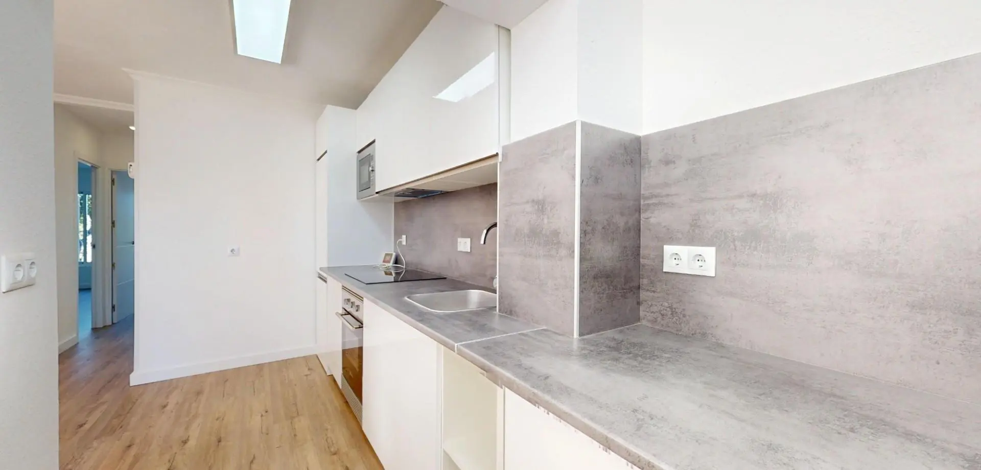 Apartment Of 86 M² With Sea Views In Orihuela Costa, Spain