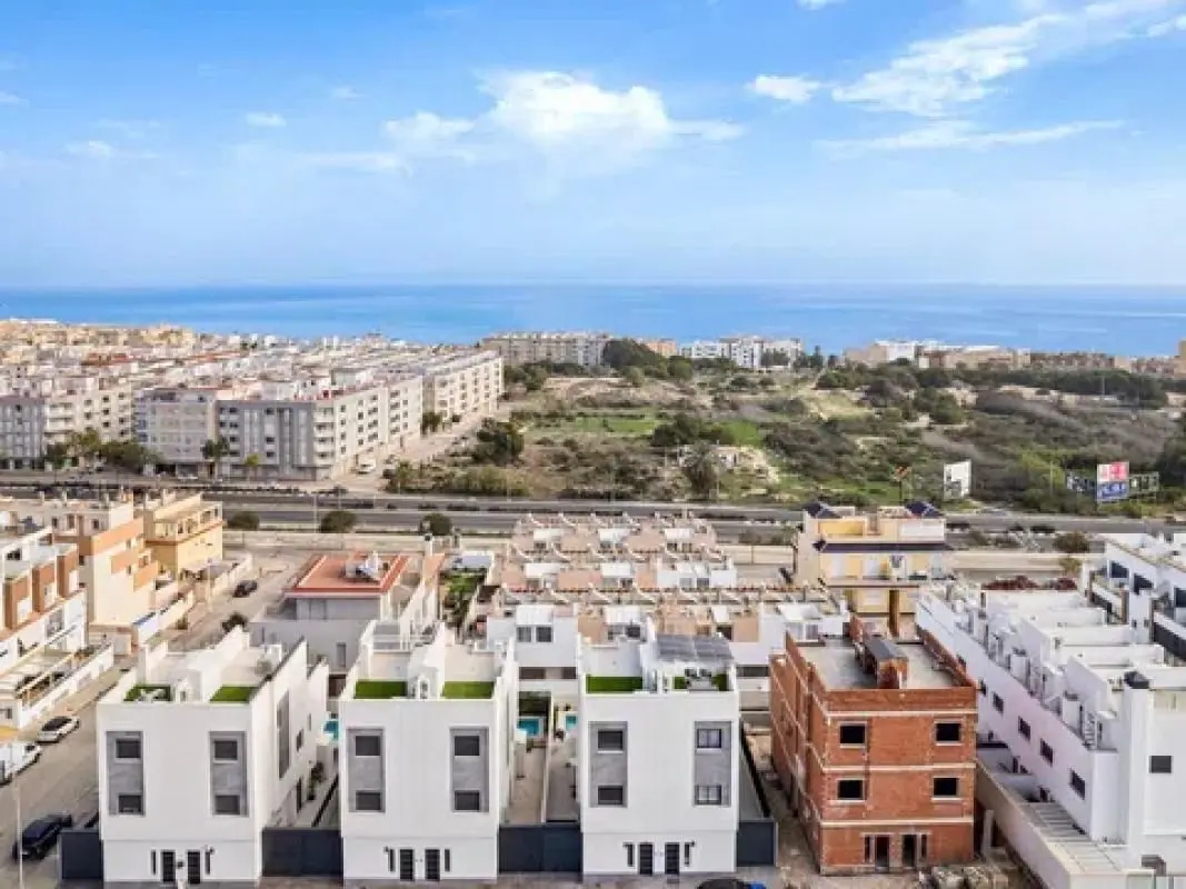 Terraced House Of 172 M² In Guardamar Del Segura, Spain