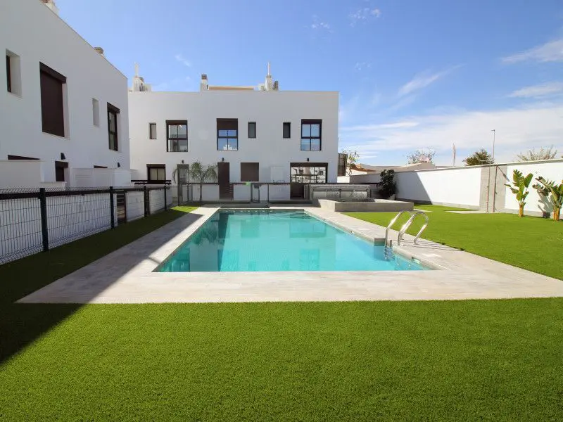 Terraced House Of 107 M² In Pilar De La Horadada, Spain