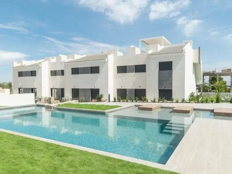 Bungalow Of 74 M² In Torrevieja, Spain