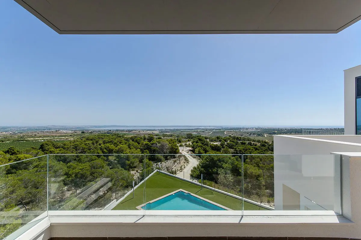 Bungalow Of 96 M² In San Miguel De Salinas