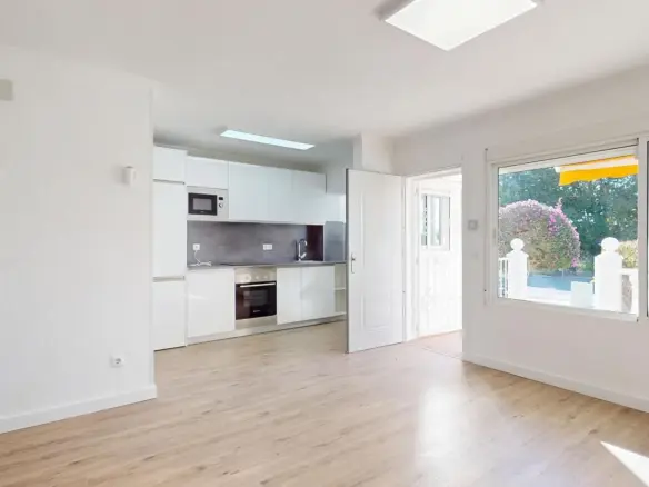 2-bedroom Apartment In Orihuela Costa, Spain (86 M²)
