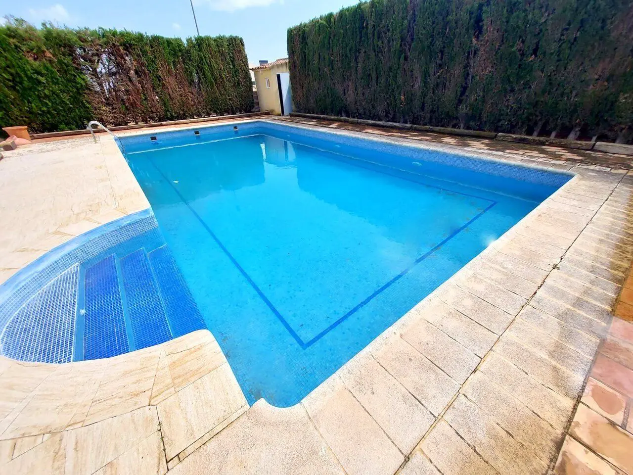Villa Of 400 M² In Murcia, Spain