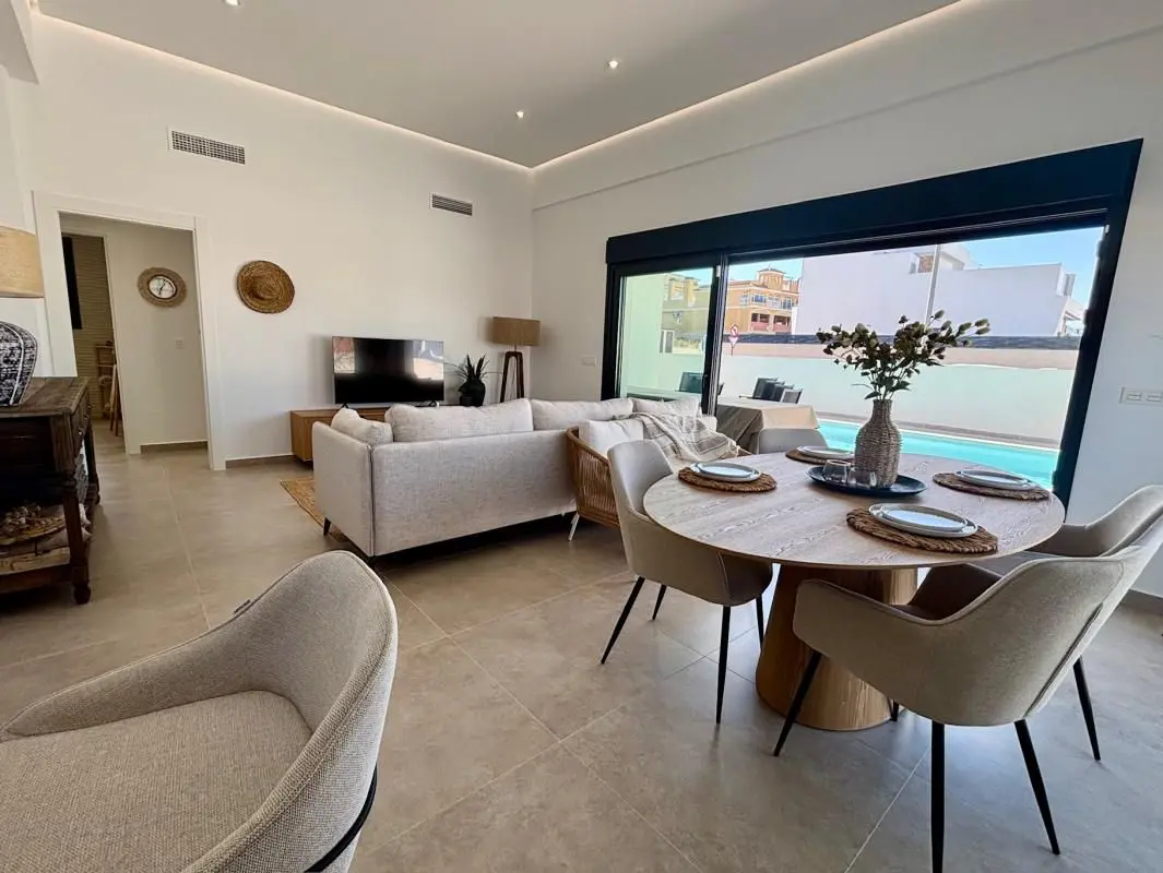 Villa Of 120 M² With Features In Rafal, Spain