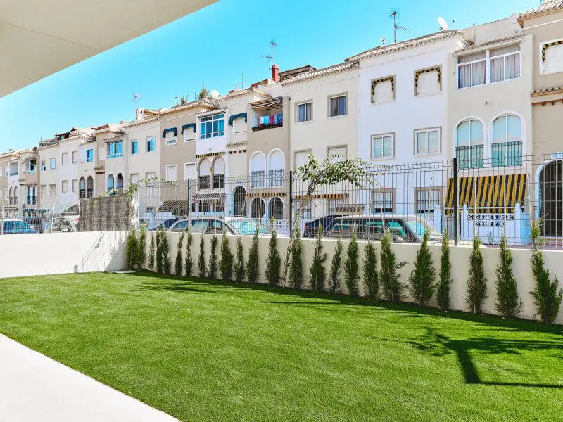 Bungalow Of 98 M² In Torrevieja, Spain