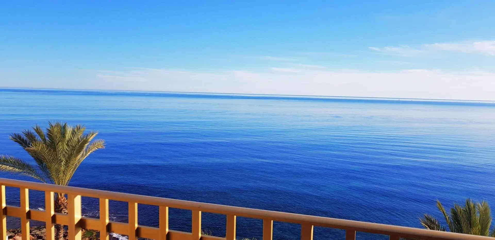 Apartment Of 130 M² With Features In Torrevieja, Spain
